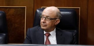La investigación del caso Montoro seguirá en Tarragona pese a la presión de las defensas La investigación del caso Montoro seguirá en Tarragona pese a la presión de las defensas