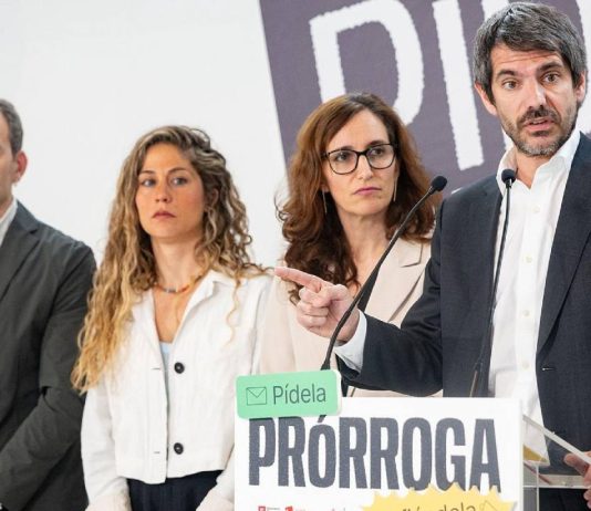 Sumar lanza una ofensiva para limitar la apertura de comercios en domingos Sumar lanza una ofensiva para limitar la apertura de comercios en domingos