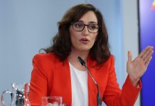 Sanidad reforma el copago y pone techo al coste de los fármacos