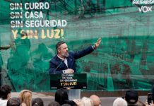 La Junta Electoral bloquea una protesta ligada a Vox al verla como campaña disfrazada La Junta Electoral bloquea una protesta ligada a Vox al verla como campaña disfrazada