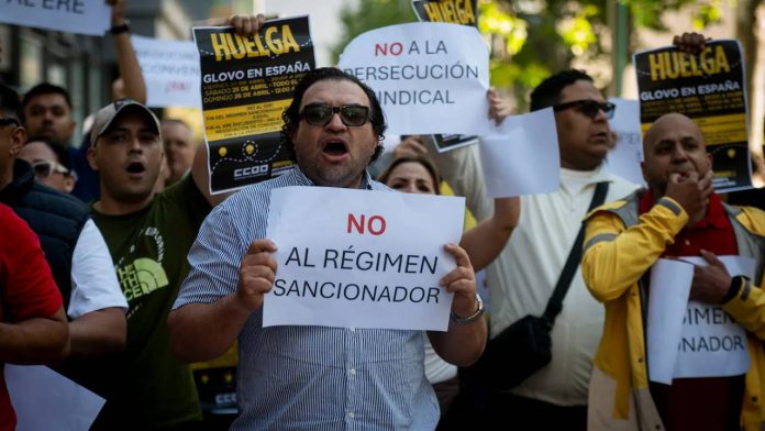 La batalla judicial de Glovo llega al TJUE por el sistema laboral de los riders
