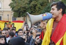 Retirada de acreditación en el Congreso a Quiles y Ndongo Retirada de acreditación en el Congreso a Quiles y Ndongo