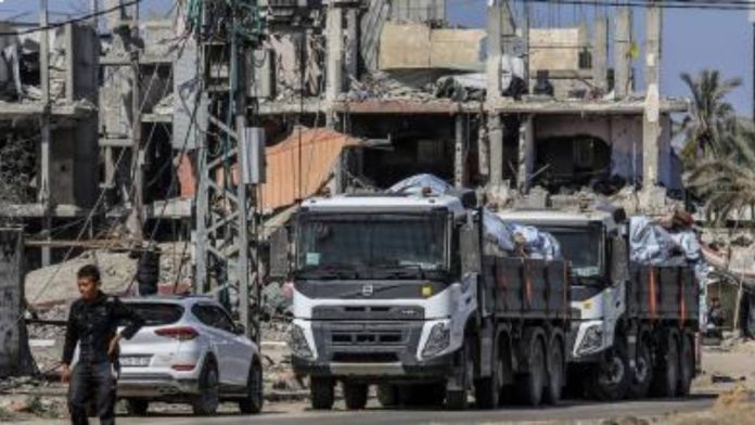 Se corta la comunicación con parte de un convoy humanitario en territorio libio Se corta la comunicación con parte de un convoy humanitario en territorio libio