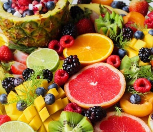 Vox quiere producto nacional y quita las frutas de los colegios Vox quiere producto nacional y quita las frutas de los colegios