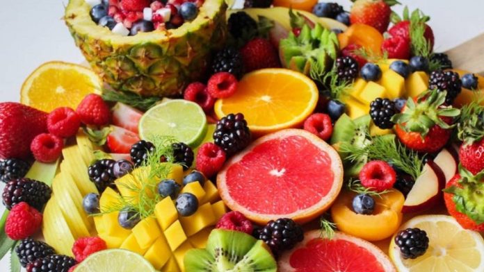 Vox quiere producto nacional y quita las frutas de los colegios Vox quiere producto nacional y quita las frutas de los colegios