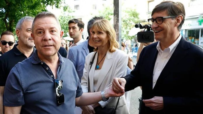 El PSOE cierra filas con Sánchez en el Comité Federal El PSOE cierra filas con Sánchez en el Comité Federal
