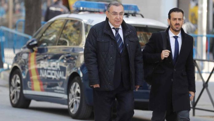 Pedraz sitúa en el foco a la antigua cúpula policial por el espionaje a Podemos