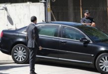 Reacción policial tras las insinuaciones del juez Peinado sobre la escolta de Begoña Gómez Reacción policial tras las insinuaciones del juez Peinado sobre la escolta de Begoña Gómez