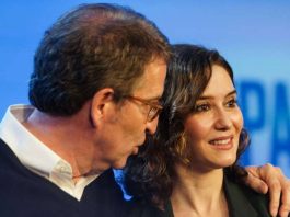 Feijóo plantea extender a toda España la ley de Ayuso sobre el “concebido no nacido” Feijóo plantea extender a toda España la ley de Ayuso sobre el “concebido no nacido”