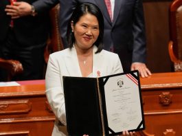Keiko Fujimori jura como presidenta de Perú Keiko Fujimori jura como presidenta de Perú