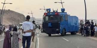 Marruecos despliega antidisturbios para frenar la presión migratoria en la frontera con Ceuta Marruecos despliega antidisturbios para frenar la presión migratoria en la frontera con Ceuta