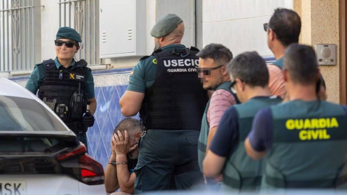 Violencia machista_ Detenido en Mijas un hombre por la muerte de una mujer y su hija Violencia machista: Detenido en Mijas un hombre por la muerte de una mujer y su hija