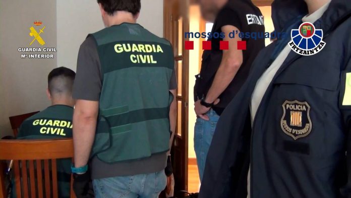 Detenido un miembro de la red extremista 764 por captación y amenazas a menores Detenido un miembro de la red extremista 764 por captación y amenazas a menores