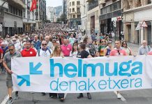 Miles de personas reclaman en Bilbao cambios para los presos vascos Miles de personas reclaman en Bilbao cambios para los presos vascos