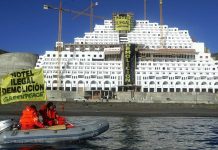 La Junta activa la demolición del hotel de El Algarrobico